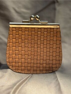Vintage 1990s Talbots Basketweave Kiss-Lock Coin Purse